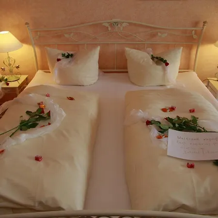 Gutshof Rebblute Bed & Breakfast 3*